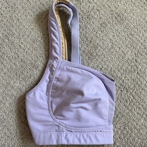 Lululemon tata tamer 36D